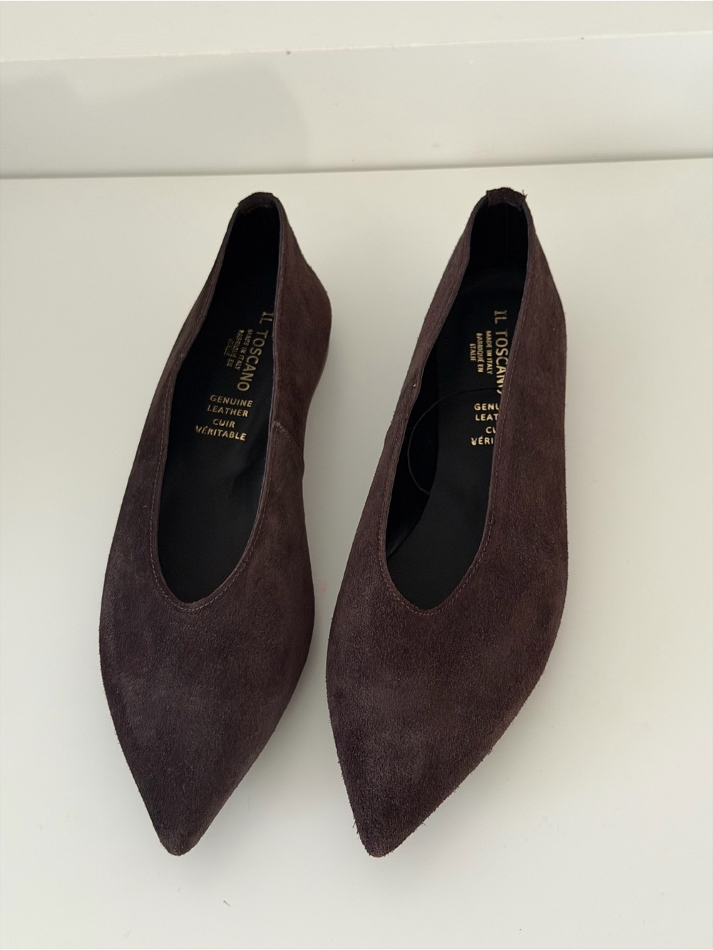 Il Toscano dark brown suede pointed-toe flats size 8